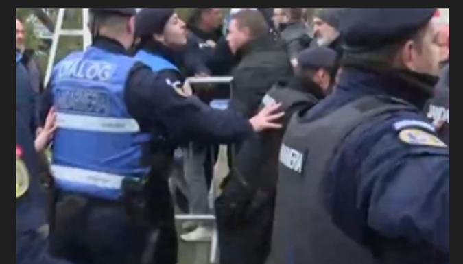 Congres PPE, Romexpo: Bătaie între protestatari și jandarmi