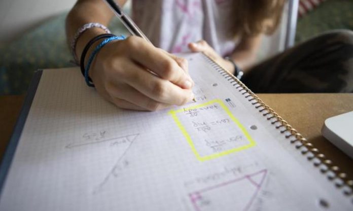 Gorjul are 13 elevi calificați la etapa națională a Olimpiadei de Matematică