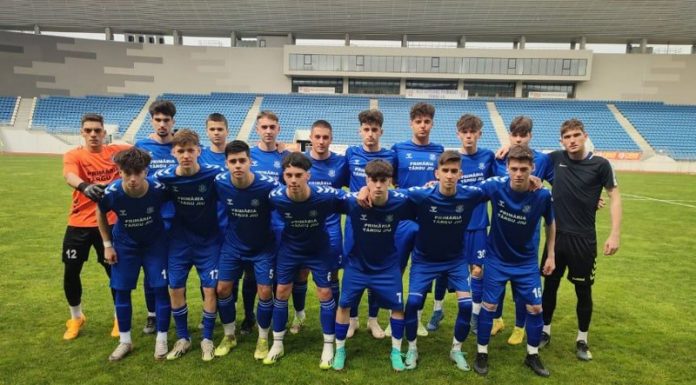 Juniorii lui Vintilescu au bătut liderul