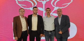 Un tânăr de 27 de ani candidează la Primăria Dănești