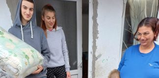 VIDEO: Caravana ,,Donezi o jucărie, dăruiești un zâmbet!”, derulată de cotidianul ,,Gorjeanul”, a poposit la zeci de copii din Bâlteni