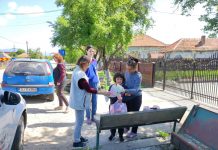 Povești, cadouri și zâmbete. Caravana Gorjeanul a ajuns la Tismana