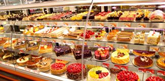 Laboratoare de cofetărie-patiserie din Gorj, amendate. Un restaurant a fost închis