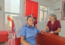 Zeci de jandarmi au donat sânge