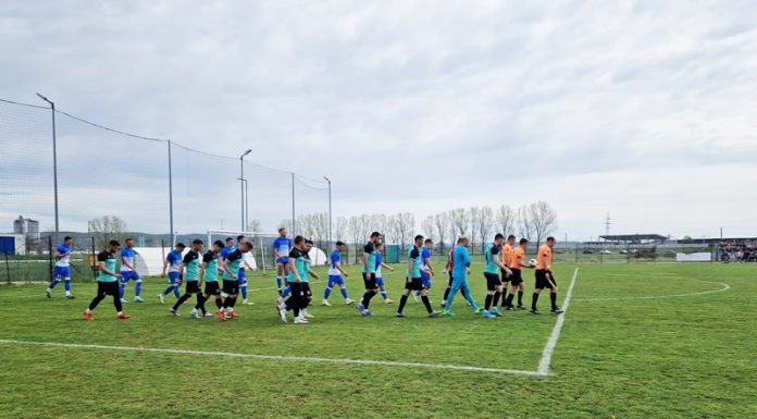 Vulturii au câștigat la Rovinari. Echipa lui Andriucă, aproape campioană