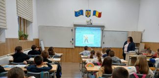 Specialiștii SGA Gorj, în mijlocul elevilor de la Târgu Jiu și Peștișani