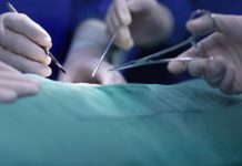 A ajuns la spital cu o tumoră de 11,5 kilograme