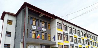 Dotări IT pentru liceul din Peștișani