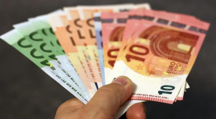 Salariul minim european, introdus de la 1 iulie