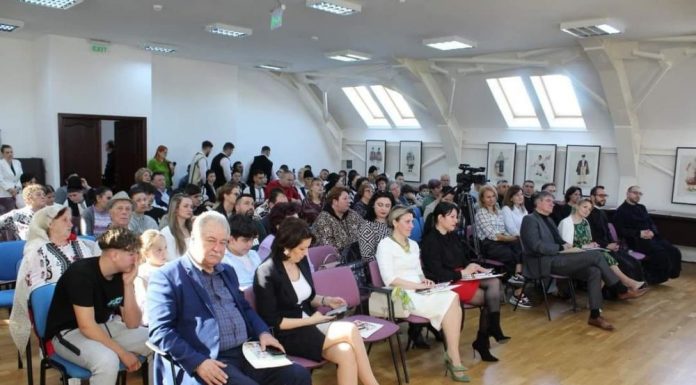 Biblioteca Județeană „Christian Tell” din Târgu Jiu a fost gazda celei de-a doua ediții a Proiectului Județean „Zestrea Domnițelor”