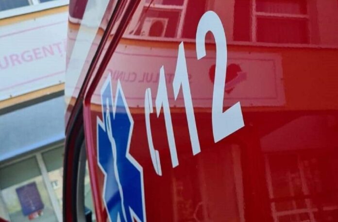 O femeie și-a salvat fiica de bătăile soţului după ce a sunat la 112