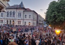 Mii de persoane la Rhabon Fest Târgu Jiu