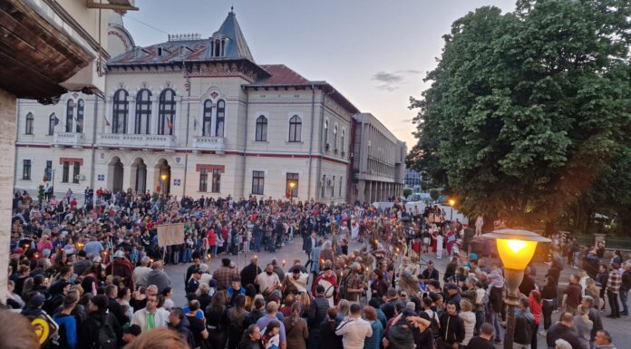 Mii de persoane la Rhabon Fest Târgu Jiu