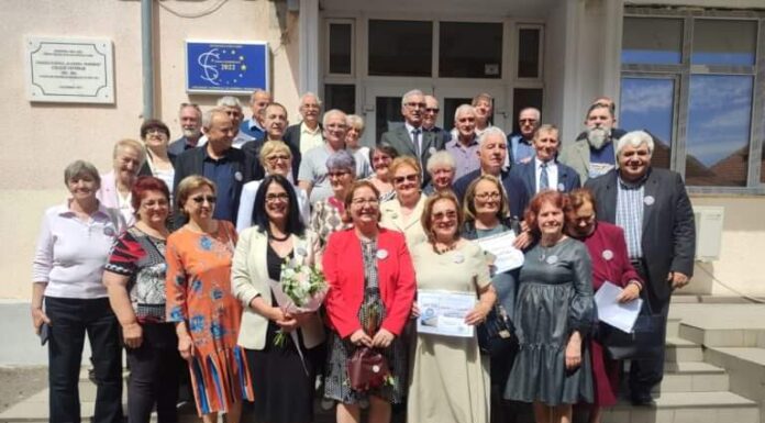 Întâlnire emoționantă la 50 de ani de la terminarea Liceului „Ecaterina Teodoroiu” pentru promoția 1974