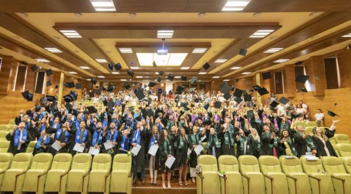 Admitere ID/IFR 2024: la Universitatea Politehnica poți studia oricând, de oriunde și în ritmul tău