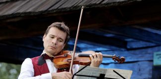 Turneul ”Stradivarius” și Alexandru Tomescu poposesc din nou la Hobița