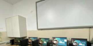 Primesc calculatoare prin proiectul „Dăm Click pe România”