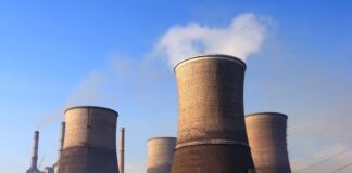 Un fost director în CEO, trimis în judecată