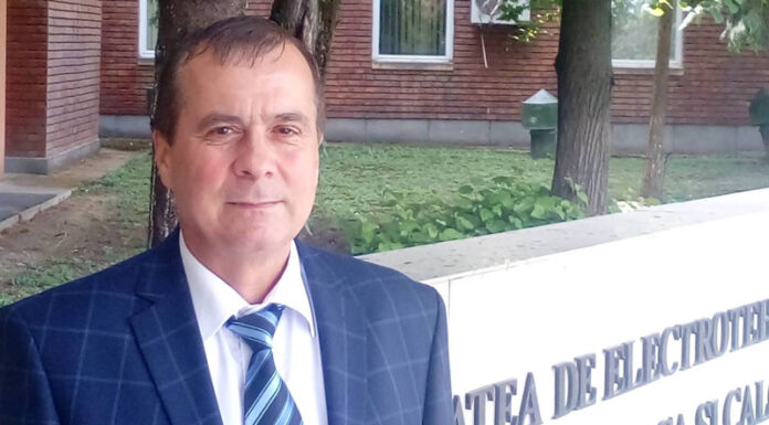 El este inginerul de la Spitalul Dobrița care a inventat cureaua de pantaloni cu colac de salvare încorporat, brevetată OSIM