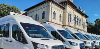 Primele 22 de microbuze electrice pentru elevii din Gorj