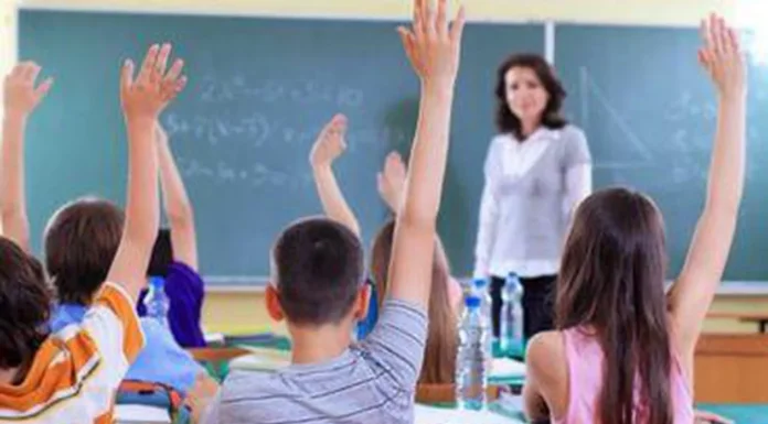 Vouchere de 1.600 de lei în Învățământ. Sunt dublu impozitate față de anul trecut