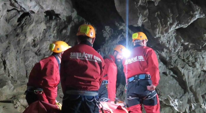 Salvamont Gorj, acreditat pentru salvarea din peșteri