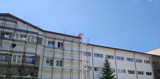 Parc fotovoltaic la spitalul din Dobrița. Au fost montate o mie de panouri!