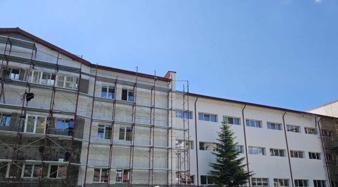 Parc fotovoltaic la spitalul din Dobrița. Au fost montate o mie de panouri!