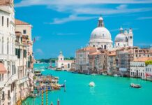 Taxele turistice s-au majorat. Cât plătești să vezi orașele europene!