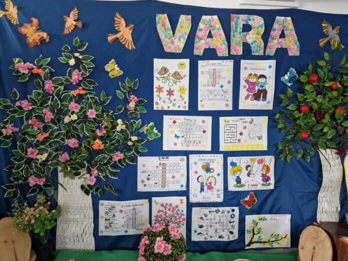 Voluntarii de la Școala ,,Constantin Săvoiu”, pachețele pentru copiii de la CSCCH Târgu Jiu