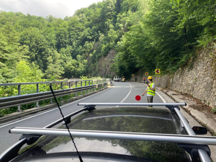 6184aad1-cfd4-47ed-81b8-22a5a28fdea0