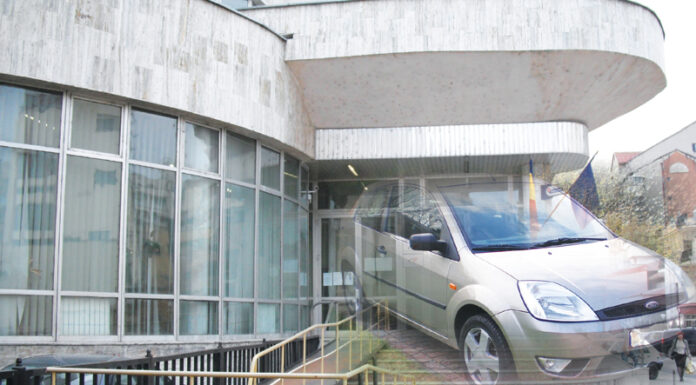 Autoturisme Ford și Audi, vândute de finanțiștii gorjeni la prețuri modice