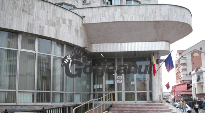 Un apartament în Târgu Jiu și un teren la Ciuperceni, vândute la licitație de Fiscul gorjean