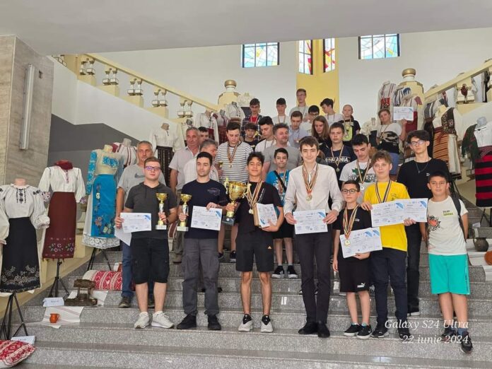 Trofeul RobotechX 2024 (1)