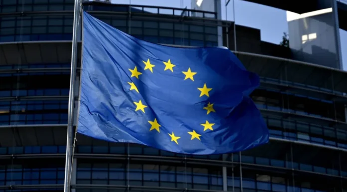 UE a adoptat programul de înarmare de 150 de miliarde de euro