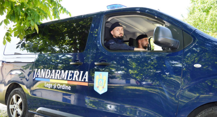 a9bdf087-fd25-4aad-9f96-d535929de6b5