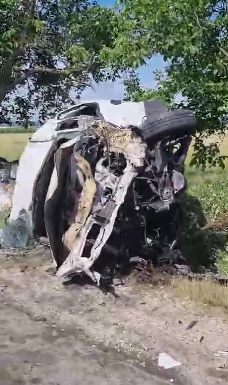 FOTO, VIDEO, accident grav! Două femei rănite în coliziunea de la Câmpu Mare