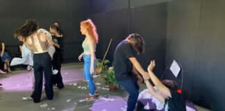 Campanie împotriva drogurilor dusă cu ajutorul unei piese de teatru scrisă și jucată de elevi!