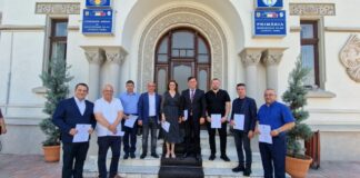 Și-au ridicat noile mandate de aleși locali