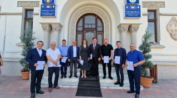 Și-au ridicat noile mandate de aleși locali