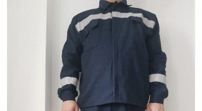 CEO cumpără salopete de iarnă pentru mineri