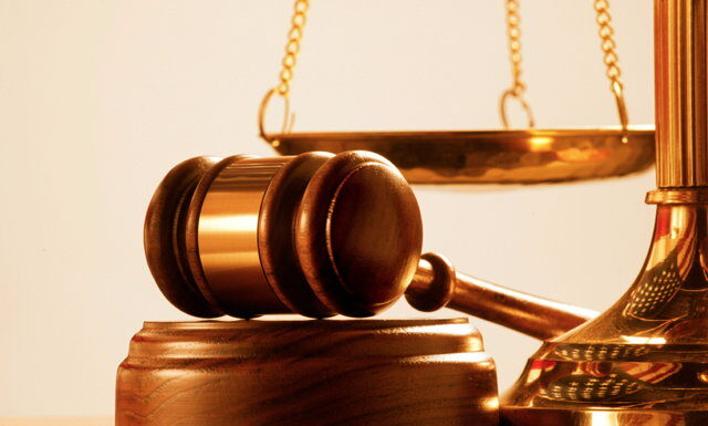 Cât îl costă pe un gorjean o palmă dată unui consătean!