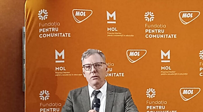 Profesorul Vasile Zaharia de la CNTV Târgu Jiu, premiat la Gala Mentor