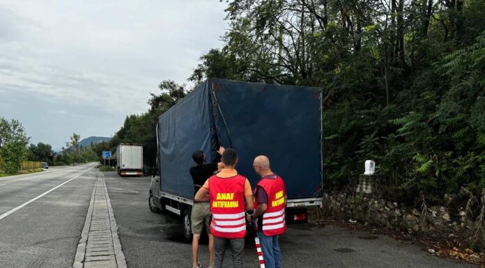 Controale rutiere cu 300 de inspectori antifraudă