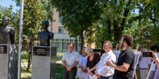 Ceremonia de dezvelire a busturilor în bronz ale personalităților gorjene Gheorghe și Arethia Tătărescu