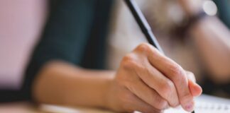 Fără 10 la Definitivat. Profesori de nota 4!