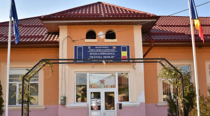 Titlul de „Școală europeană” pentru patru unități de învățământ din Gorj