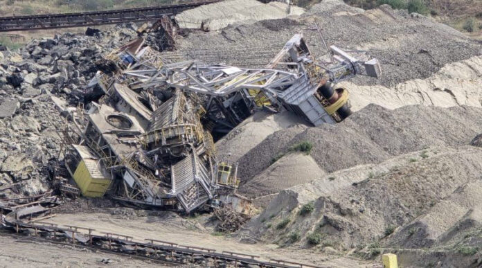 3f6109c4-02e7-4ca7-a611-fe1df5bca136