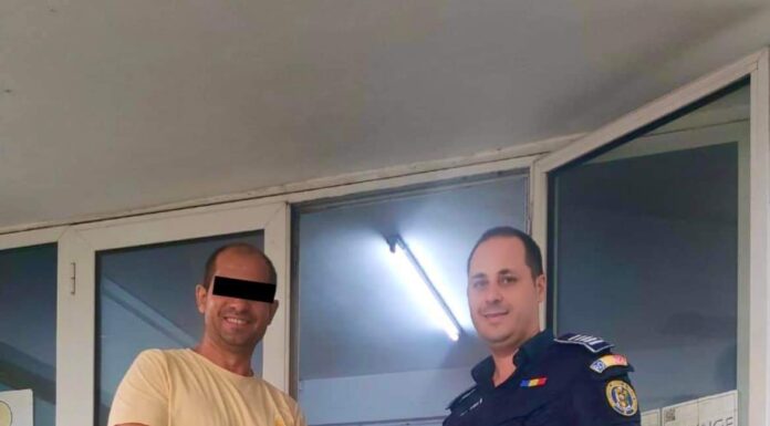 Borsetă găsită într-un parc din Târgu Jiu și predată la IPJ