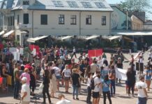 Proteste la Târgu Jiu pentru schimbarea legii care permite uciderea câinilor din adăposturi